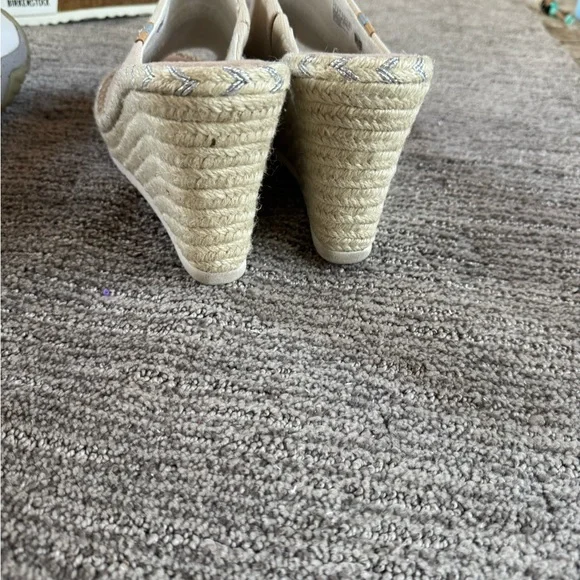 Toms Cream Wedge Espadrilles - Picture 6 of 6